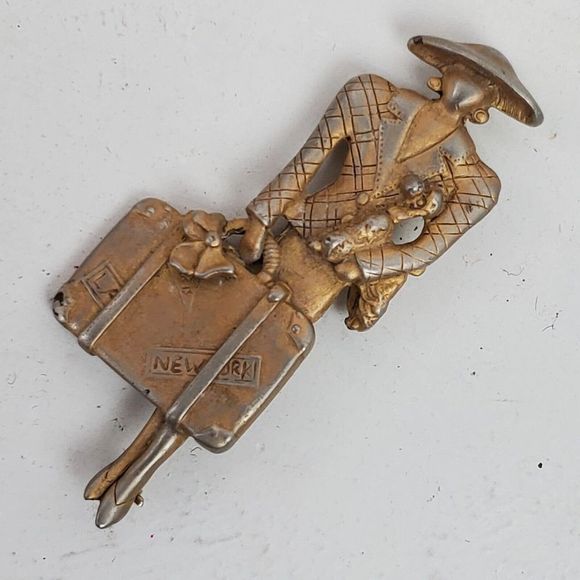Unbranded Jewelry - Vintage New York Shopper Pin Brooch Signed 3.25 Inch Distressed Gold Tone